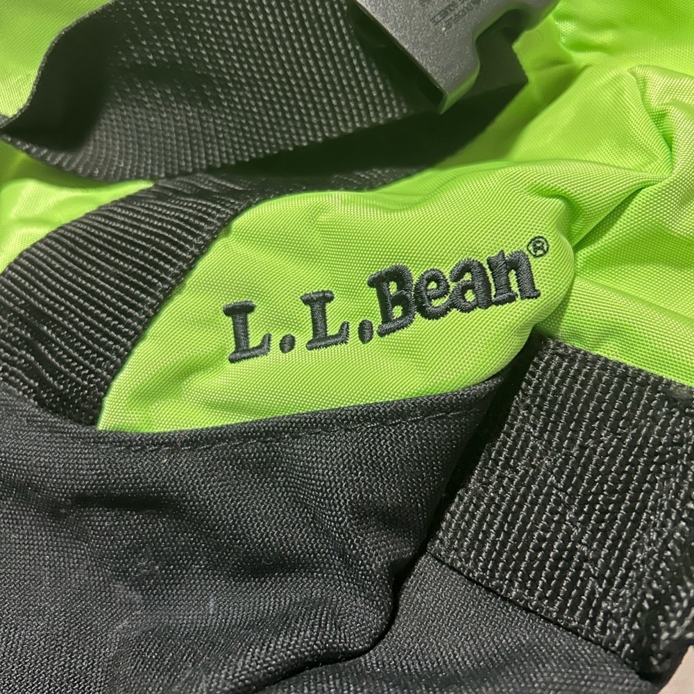 L.L. Bean weekender Lime and Black Duffel Bag - Picture 9 of 10